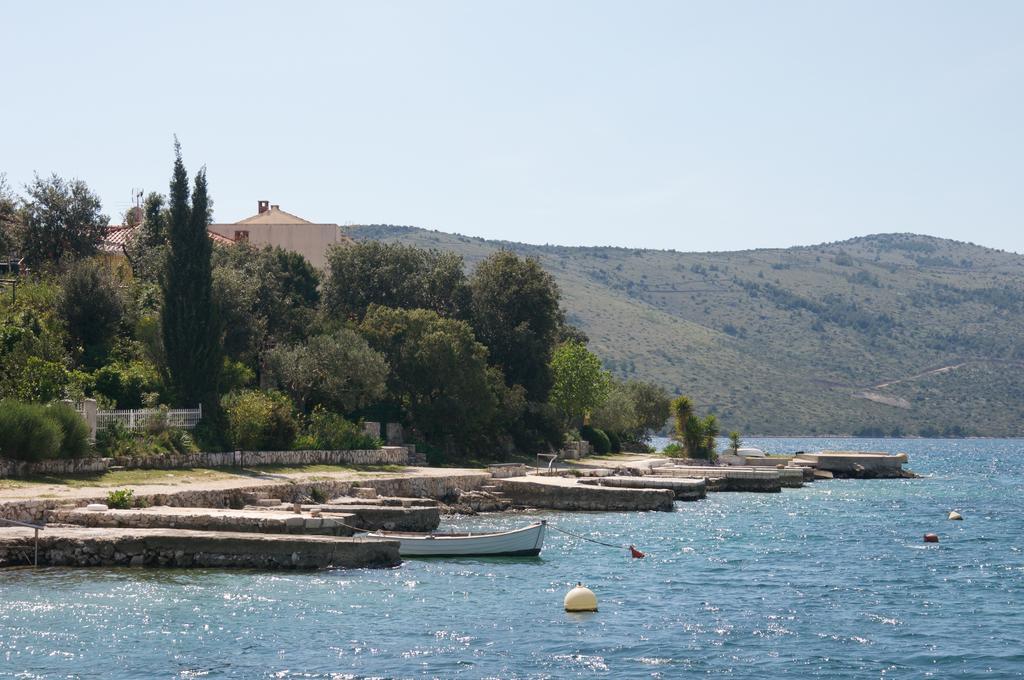Arka Trogir Apartments - Seget Vranjica Exterior photo