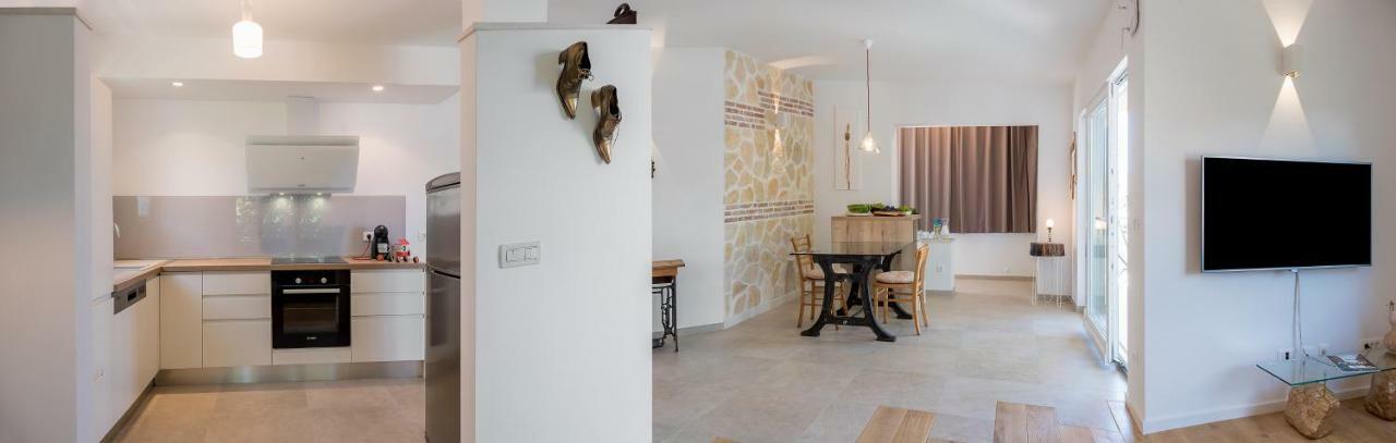 Arka Trogir Apartments - Seget Vranjica Exterior photo