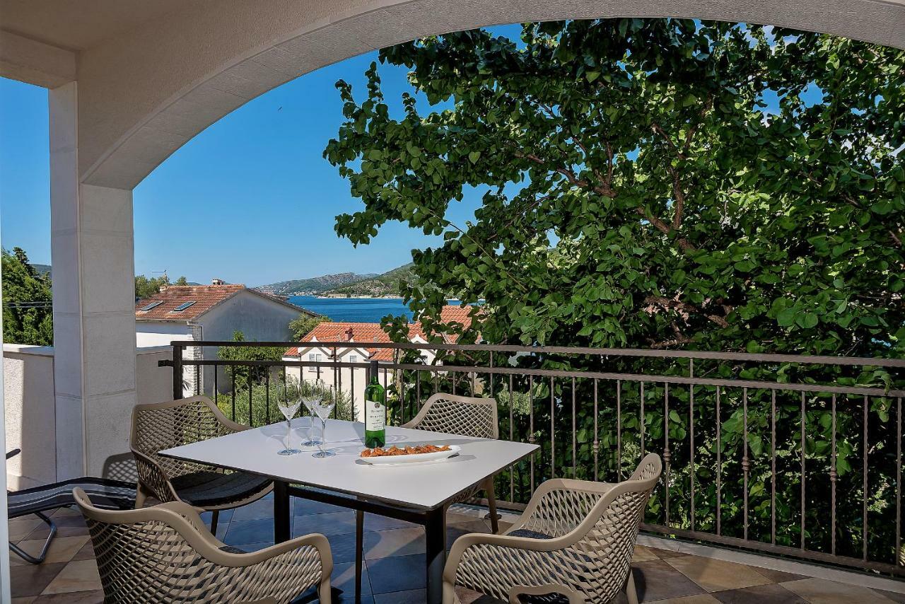 Arka Trogir Apartments - Seget Vranjica Exterior photo